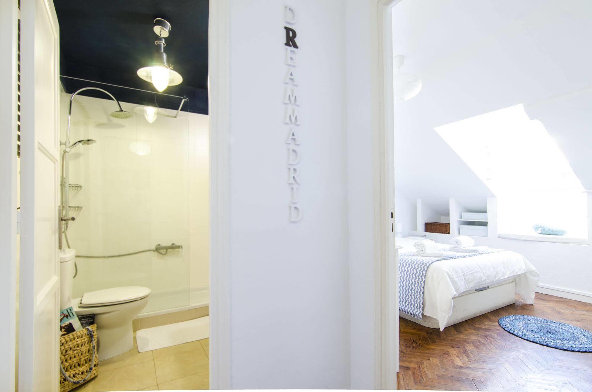 Gran Via Apartment Madrid Exterior foto